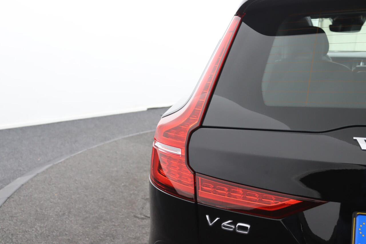 Volvo V60 2.0 T8 Twin Engine AWD R-Design Rijklaarprijs!