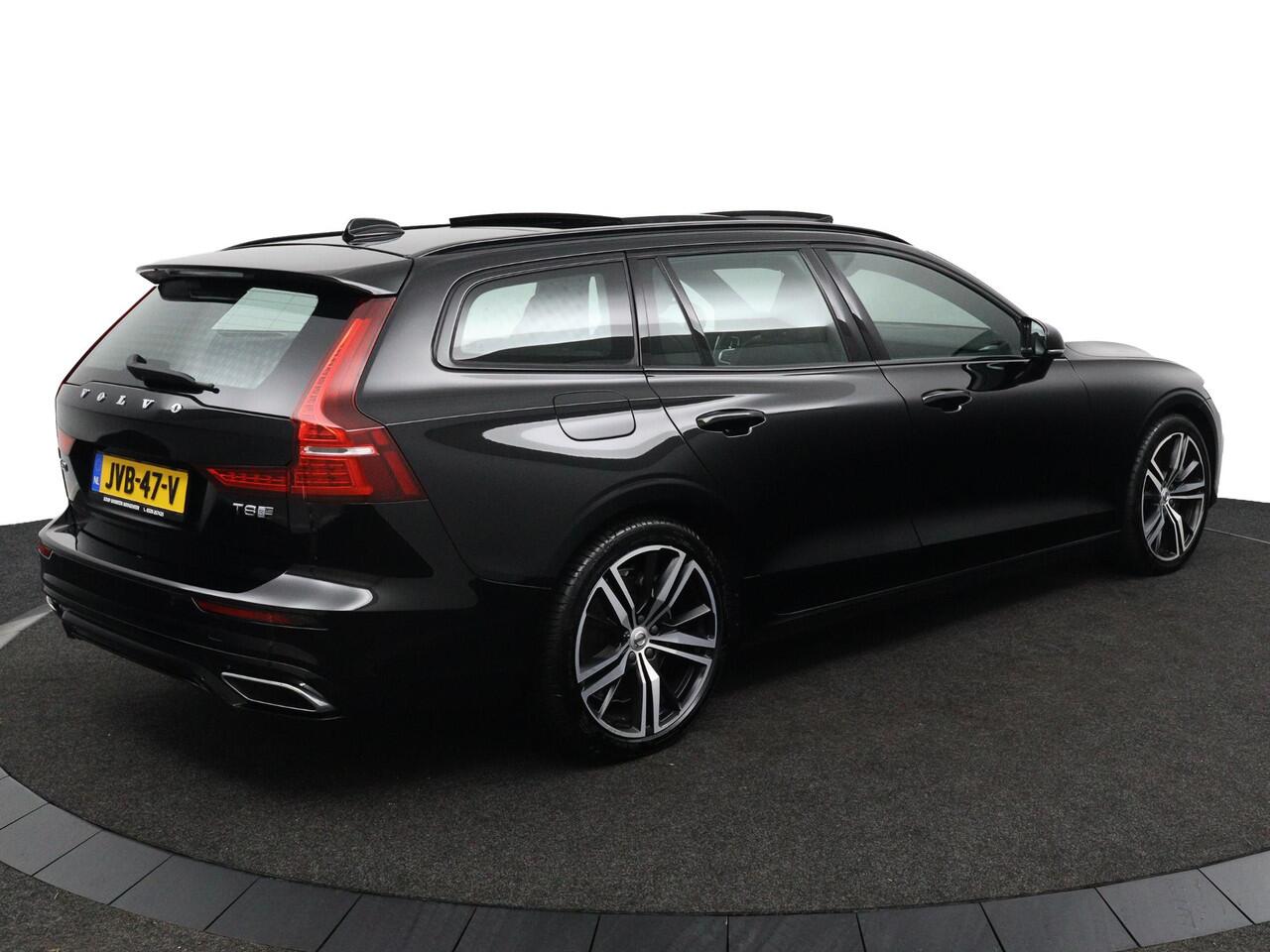 Volvo V60 2.0 T8 Twin Engine AWD R-Design Rijklaarprijs!