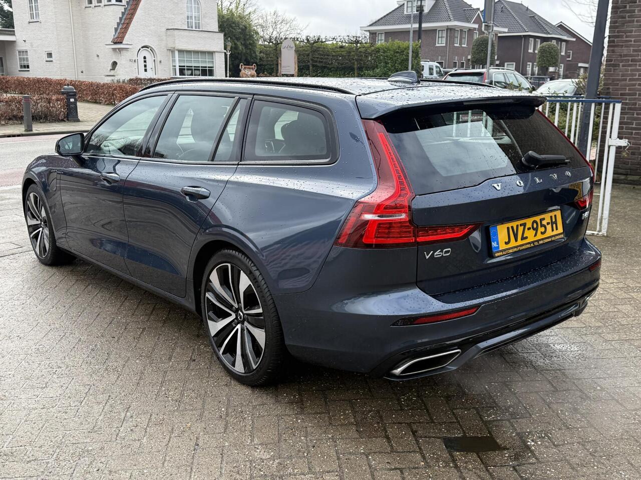 Volvo V60 2.0 T6 340 pk AWD R-Design