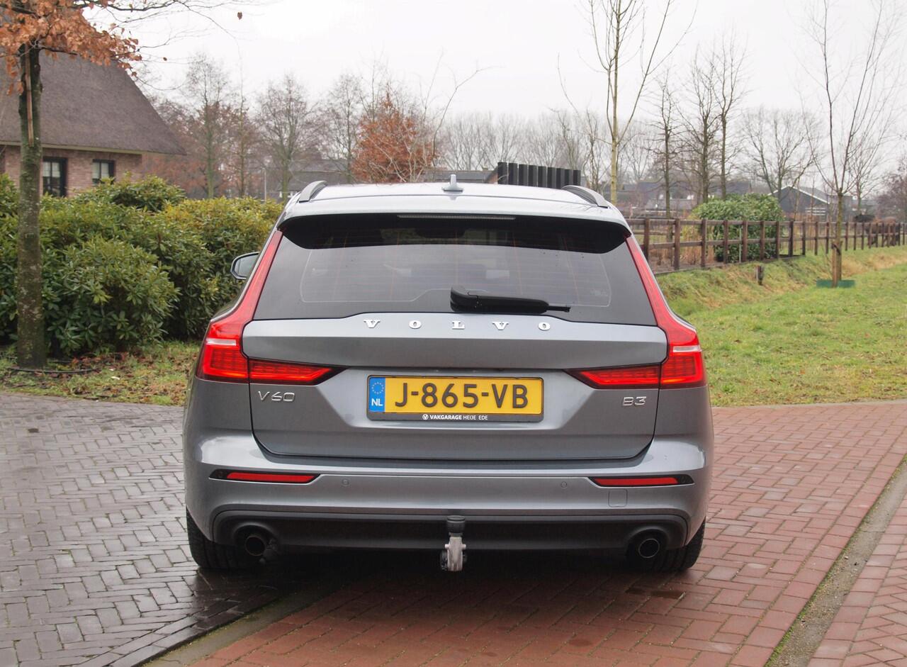 Volvo V60 2.0 B3 Momentum Advantage | Camera | Trekhaak | Apple Carplay | Cruise Control |