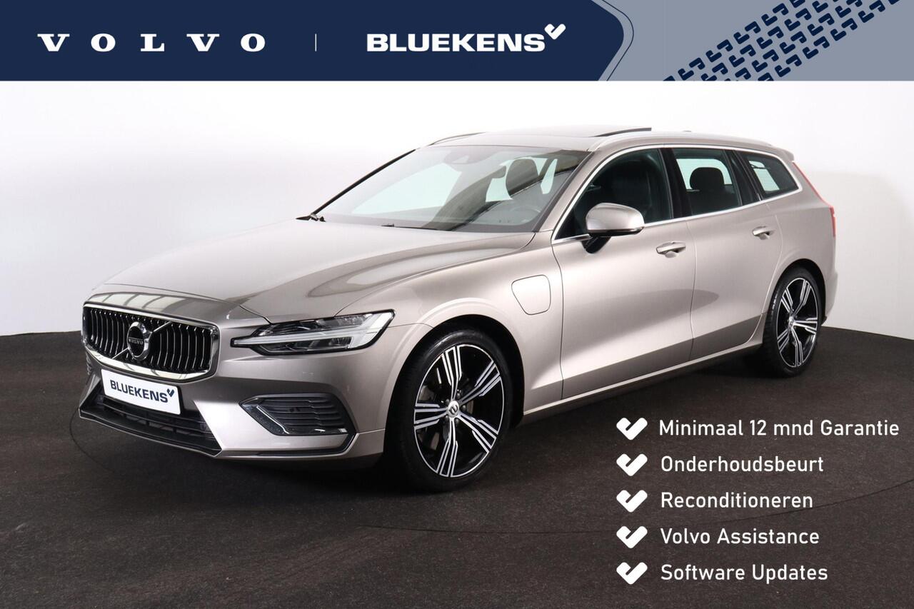 Volvo V60 T8 Recharge AWD Inscription - Panorama/schuifdak - IntelliSafe Assist & Surround - Harman/Kardon audio - Parkeercamera achter - Verwarmde voorstoelen - Parkeersensoren voor & achter - Elektr. bedienb. voorstoelen met geheugen - Head up display - Apple Car