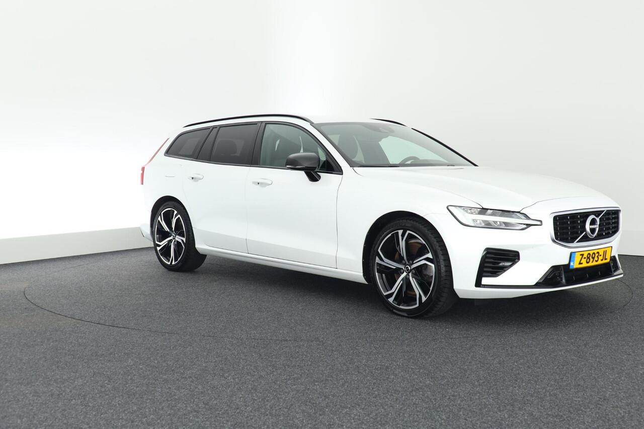 Volvo V60 2.0 T8 390pk Twin Engine AWD R-Design Trekhaak Camera harman/kardon Stoelverwarming Navigatie