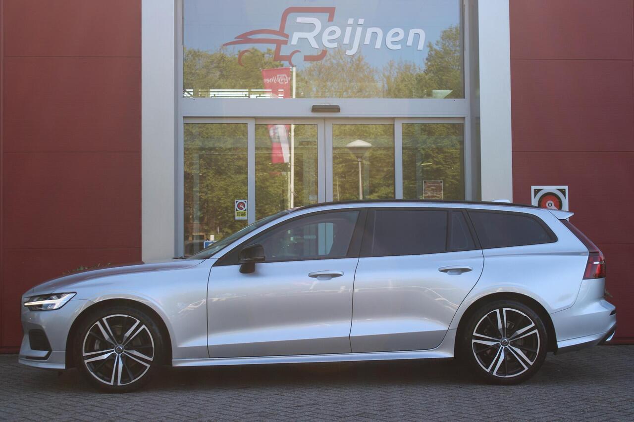 Volvo V60 2.0 B3 177PK Momentum Advantage Sport Pack | MORITZ LEDEREN BEKLEDING KLEUR ZWART MET COMFORTSTOELEN | STOELVERWARMING | STUURVERWARMING | VOORRUITVERWARMING | ACHTERUITRIJCAMERA | PARKEERSENSOREN V+A | EXTRA GETINTE ACHTERRUITEN | ZWARTE R-DESIGN GRILL |