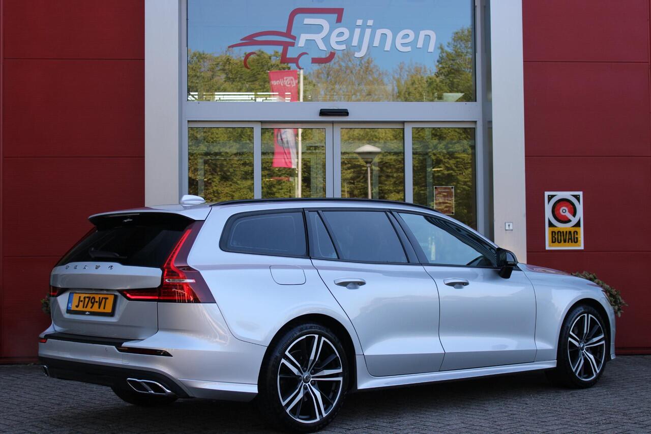 Volvo V60 2.0 B3 177PK Momentum Advantage Sport Pack | MORITZ LEDEREN BEKLEDING KLEUR ZWART MET COMFORTSTOELEN | STOELVERWARMING | STUURVERWARMING | VOORRUITVERWARMING | ACHTERUITRIJCAMERA | PARKEERSENSOREN V+A | EXTRA GETINTE ACHTERRUITEN | ZWARTE R-DESIGN GRILL |