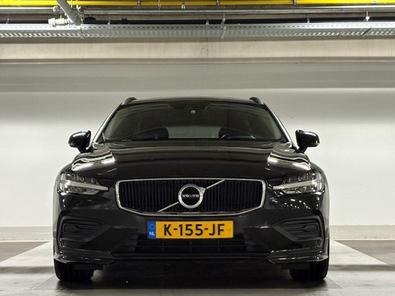 Volvo V60 2.0 B3 - spoilerpakket - cruise - Navi -