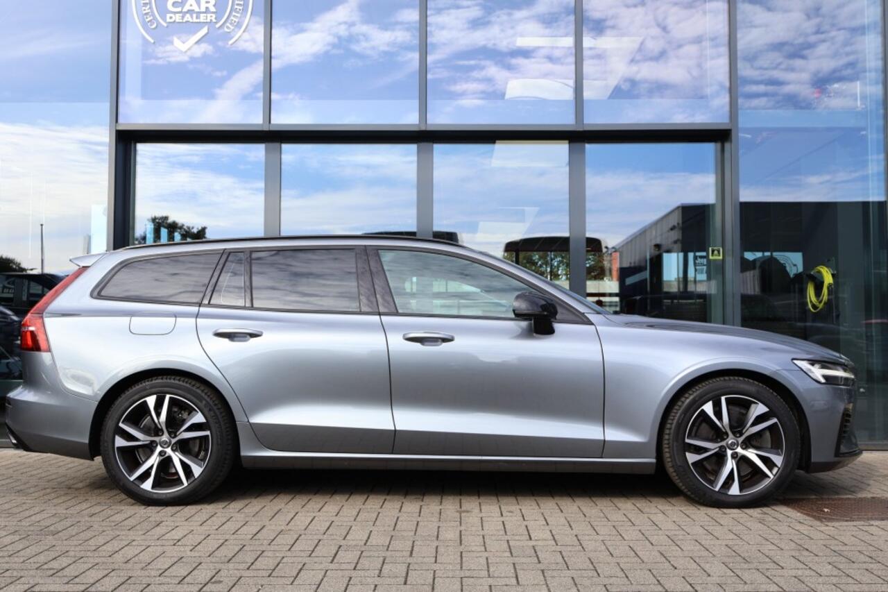 Volvo V60 2.0 T8 AWD R-DESIGN / CAMERA / Memory Seats