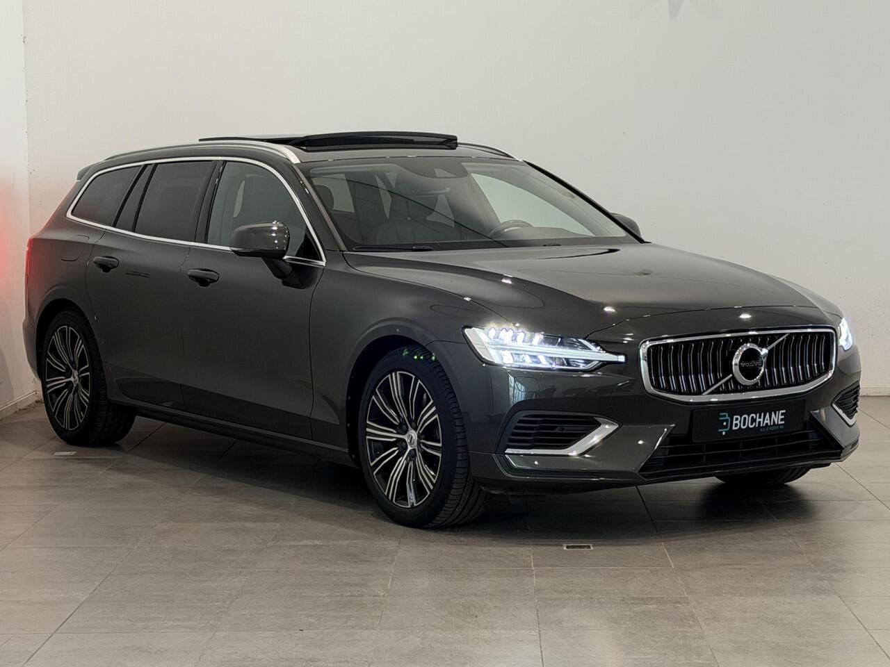 Volvo V60 2.0 T6 Recharge AWD Inscription | Harman/Kardon | Park Assist Pack | Apple Carplay/Android Auto | Elektrisch bedienbaar glazen schuif-/kanteldak