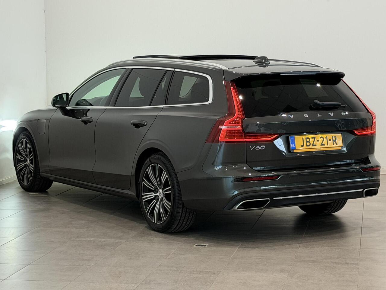 Volvo V60 2.0 T6 Recharge AWD Inscription | Harman/Kardon | Park Assist Pack | Apple Carplay/Android Auto | Elektrisch bedienbaar glazen schuif-/kanteldak