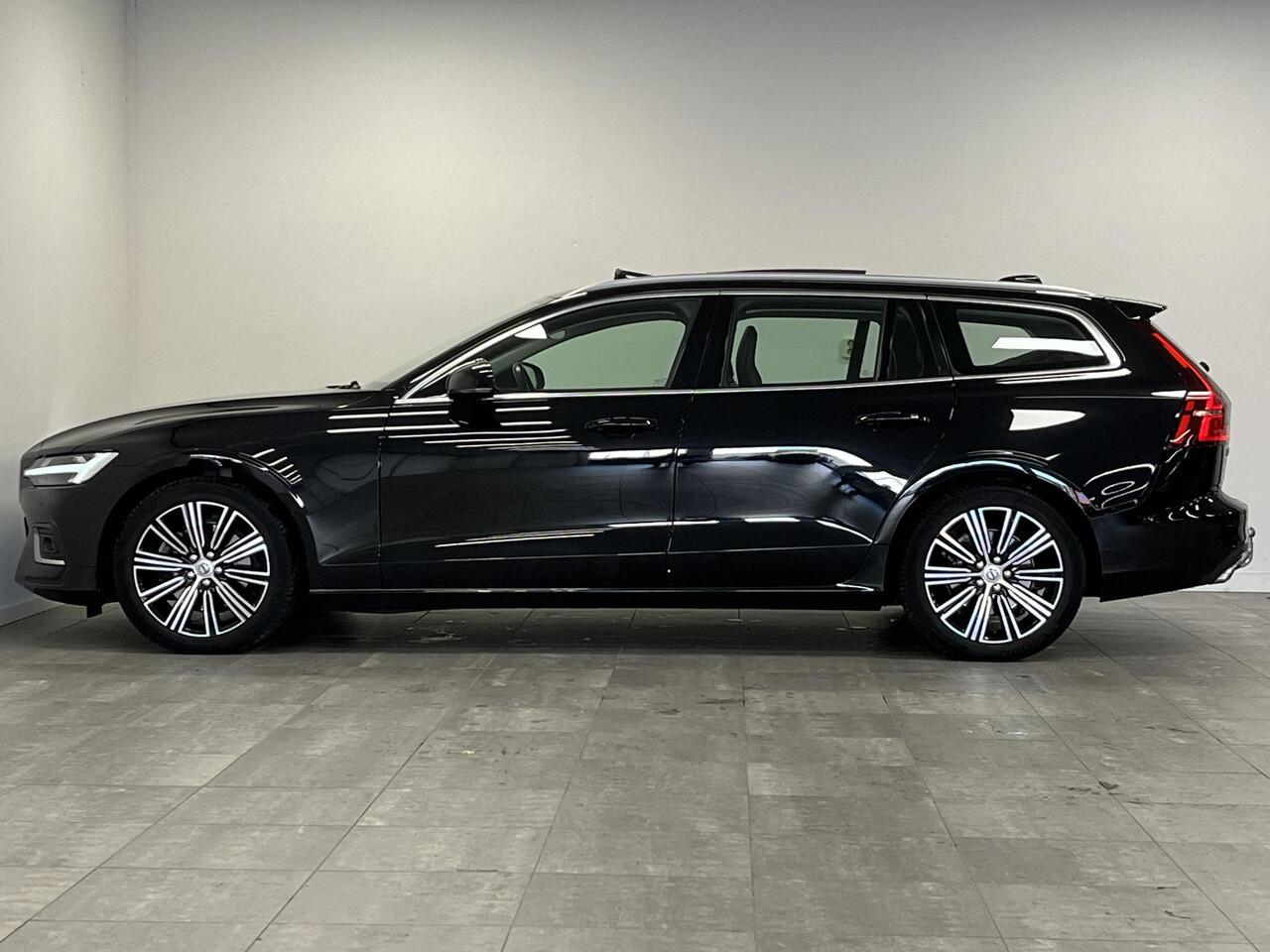 Volvo V60 2.0 B3 Inscription | PANO | TREKHAAK | HARMAN/KARDON | LEDER |