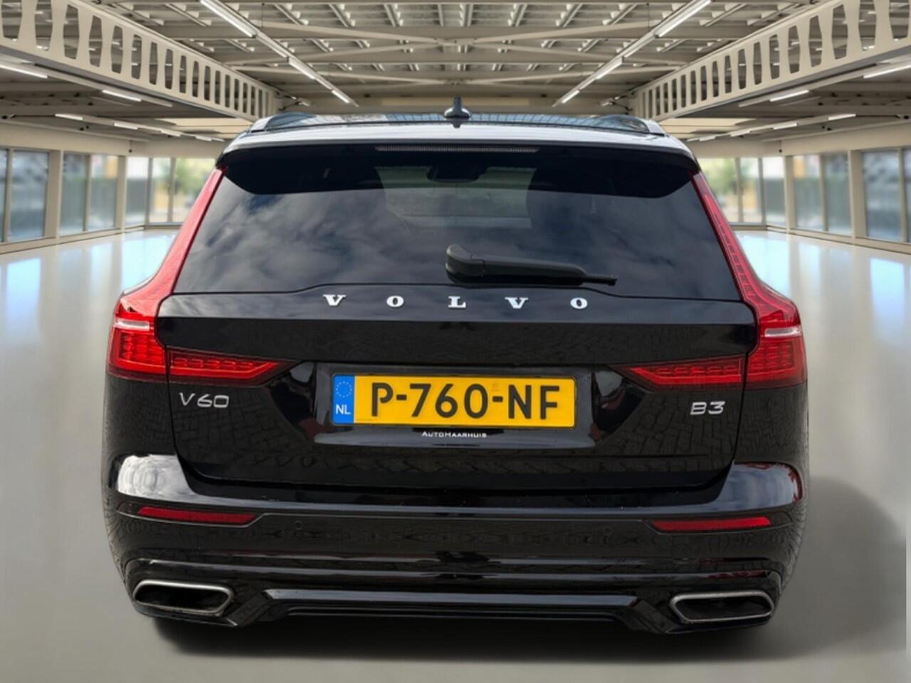 Volvo V60 2.0 B3 Business Pro ADAPT. CRUISE - CAM- PDC - TREKHAAK - STOEL EN STUUR VERW. LEER