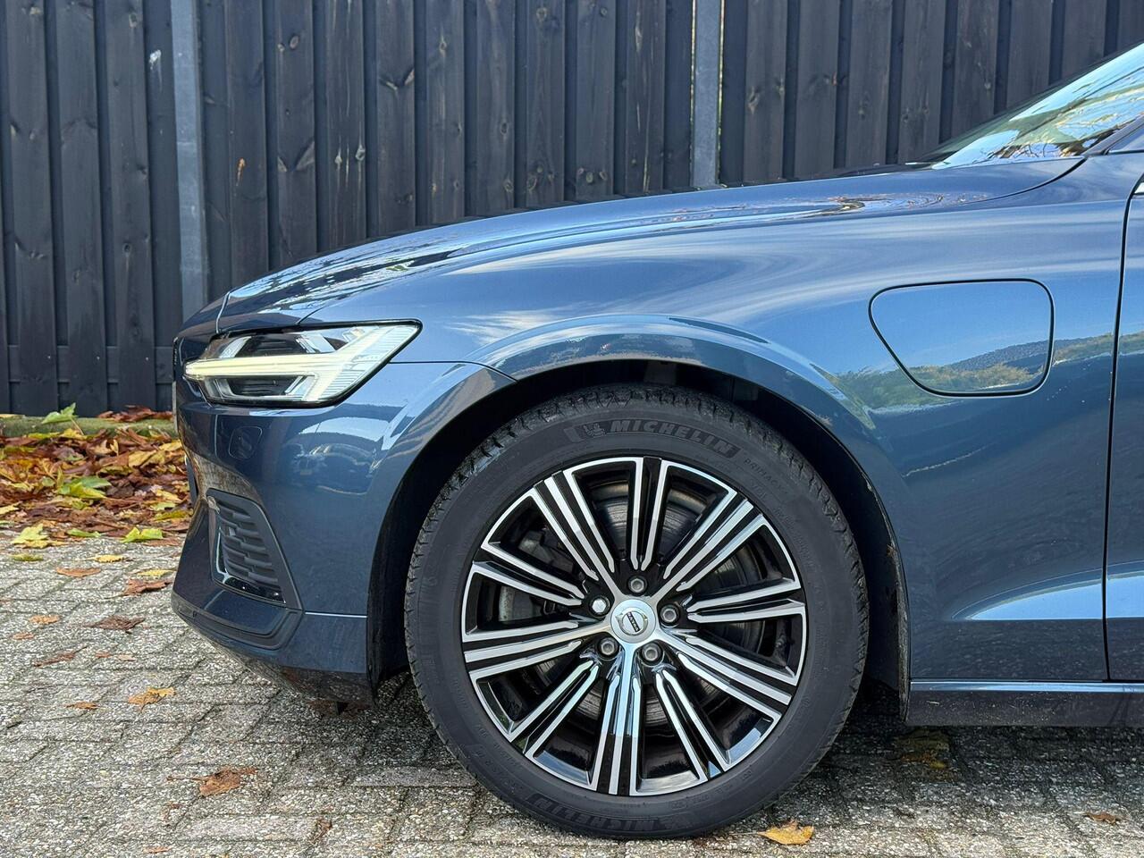 Volvo V60 2.0 T6 Recharge AWD Inscription Expression