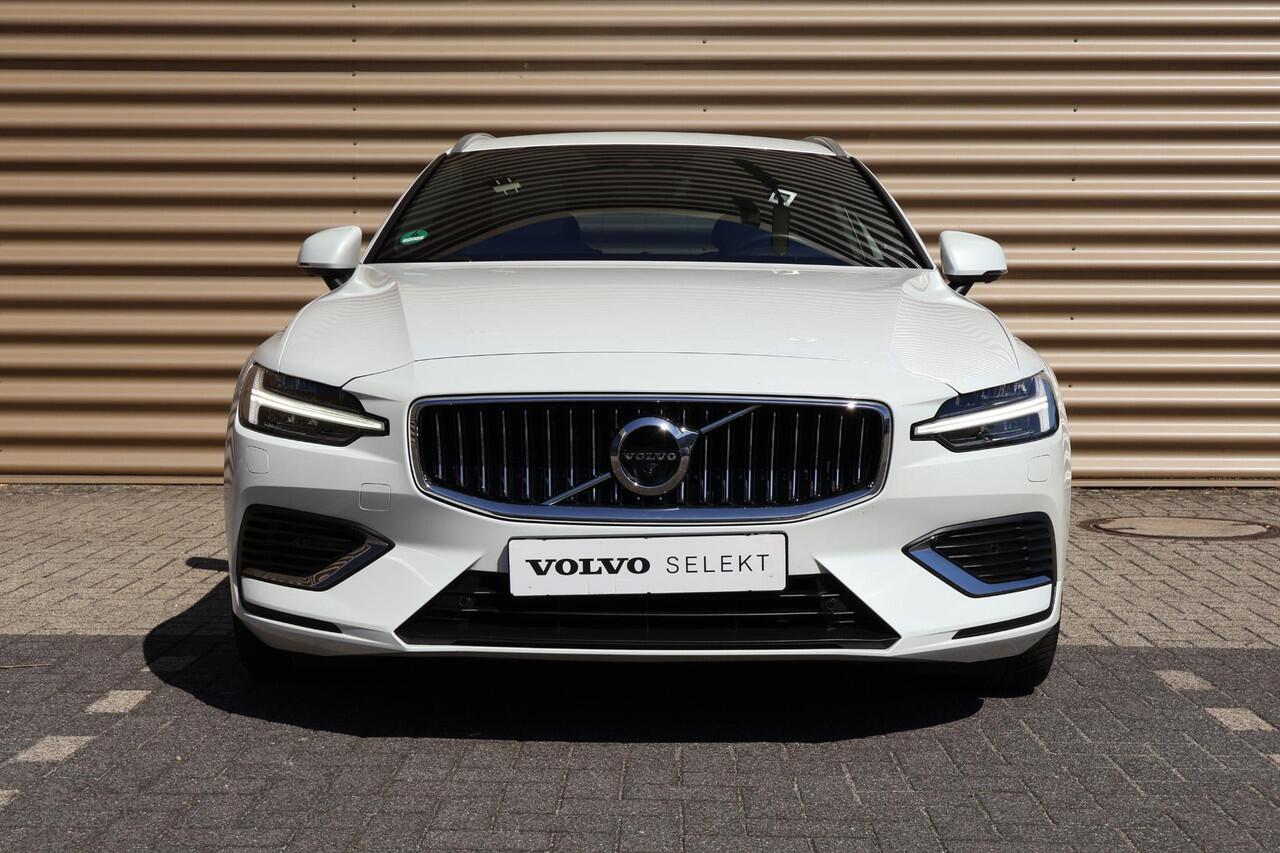 Volvo V60 T6 Recharge AWD Inscription | Wool blend bekleding | Trekhaak elktr. | Pilot assist