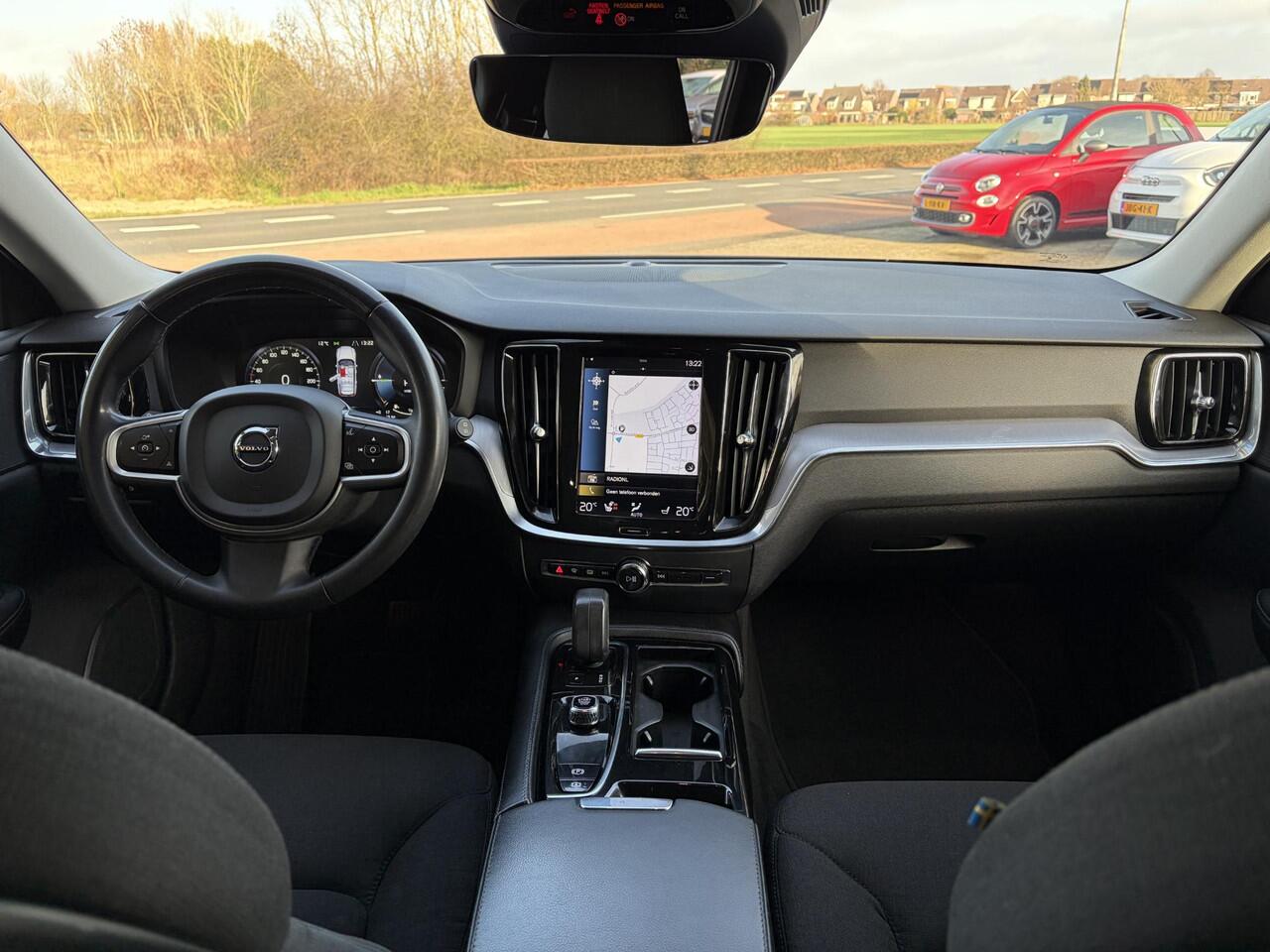 Volvo V60 2.0 B5 Inscription NAVI | KLIMA | CAMERA | BOVAG !!