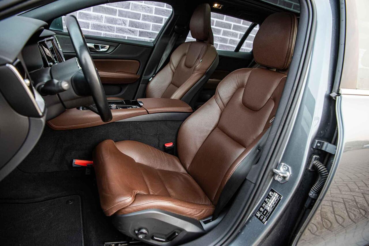 Volvo V60 2.0 T6 Recharge AWD Inscription | Trekhaak | Panoramadak | 360 Camera | Adaptieve Cruise Control | Harman Kardon |