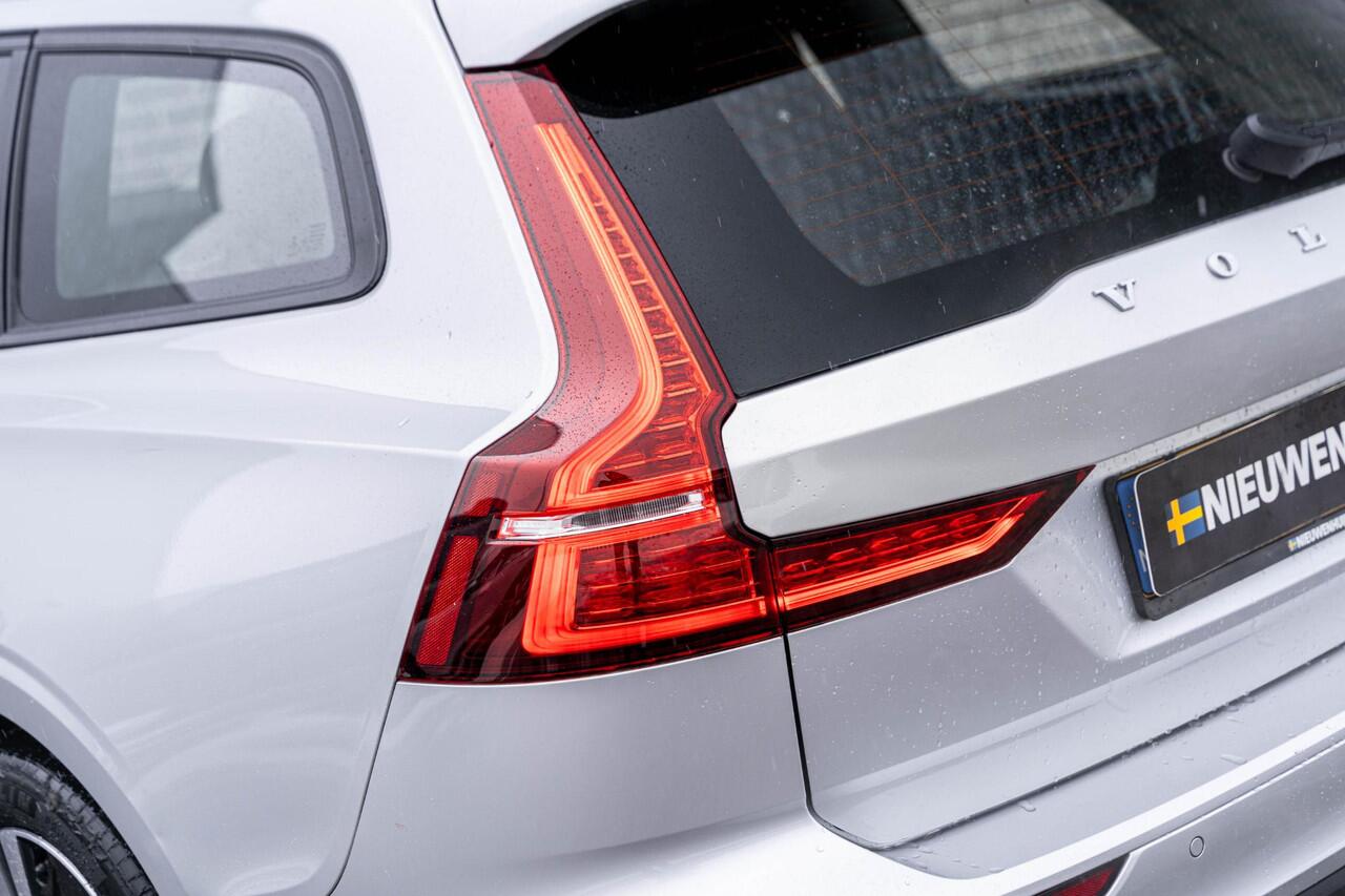 Volvo V60 B3 Core | Cruise Control | Navigatie | Apple CarPlay & Android Auto | Park Assist | LED Koplampen | 2 Zone Climate Control | 17" LM |