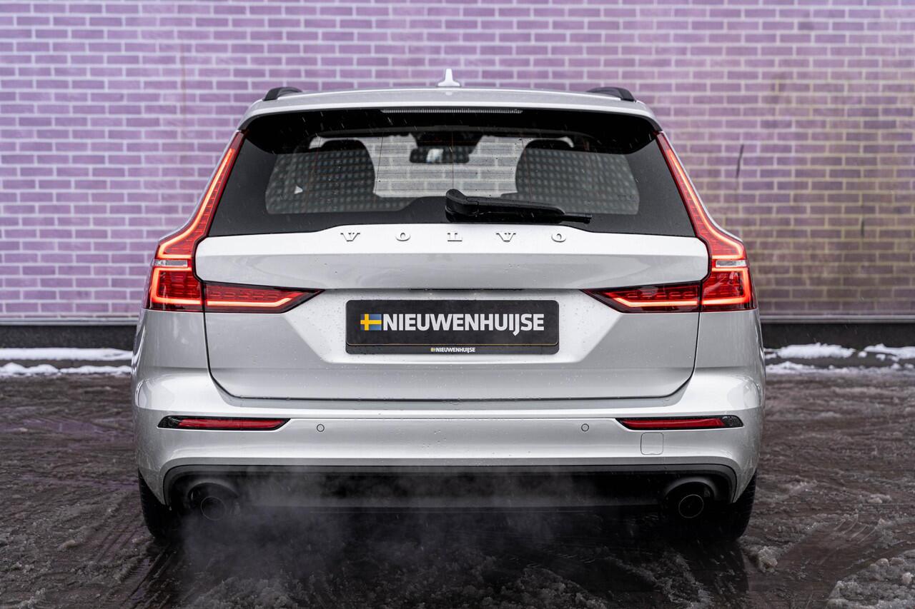 Volvo V60 B3 Core | Cruise Control | Navigatie | Apple CarPlay & Android Auto | Park Assist | LED Koplampen | 2 Zone Climate Control | 17" LM |