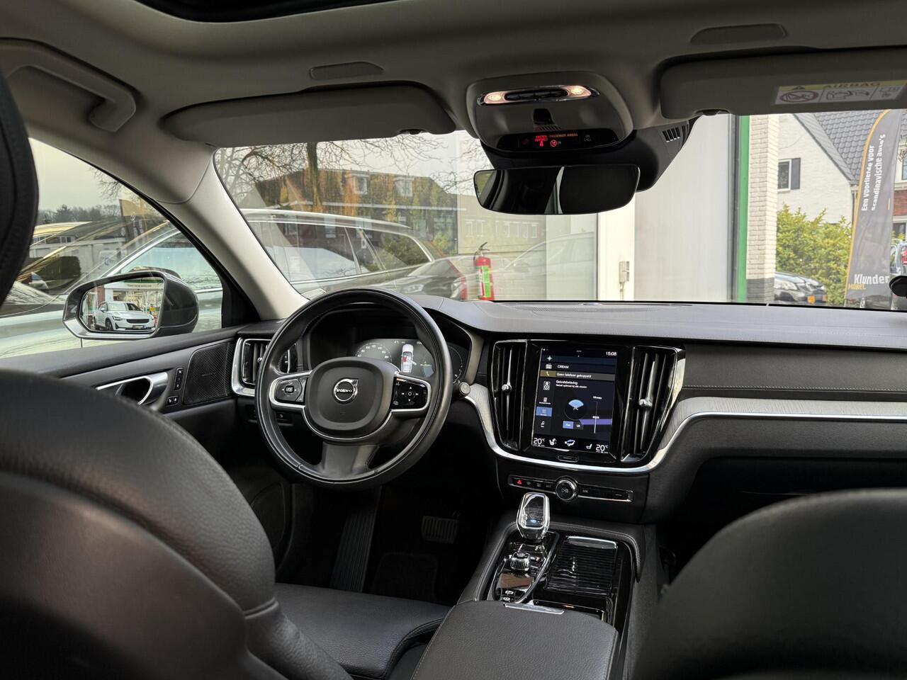 Volvo V60 2.0 T6 Recharge AWD Inscription |HUD|Panorama|Trekhaak|