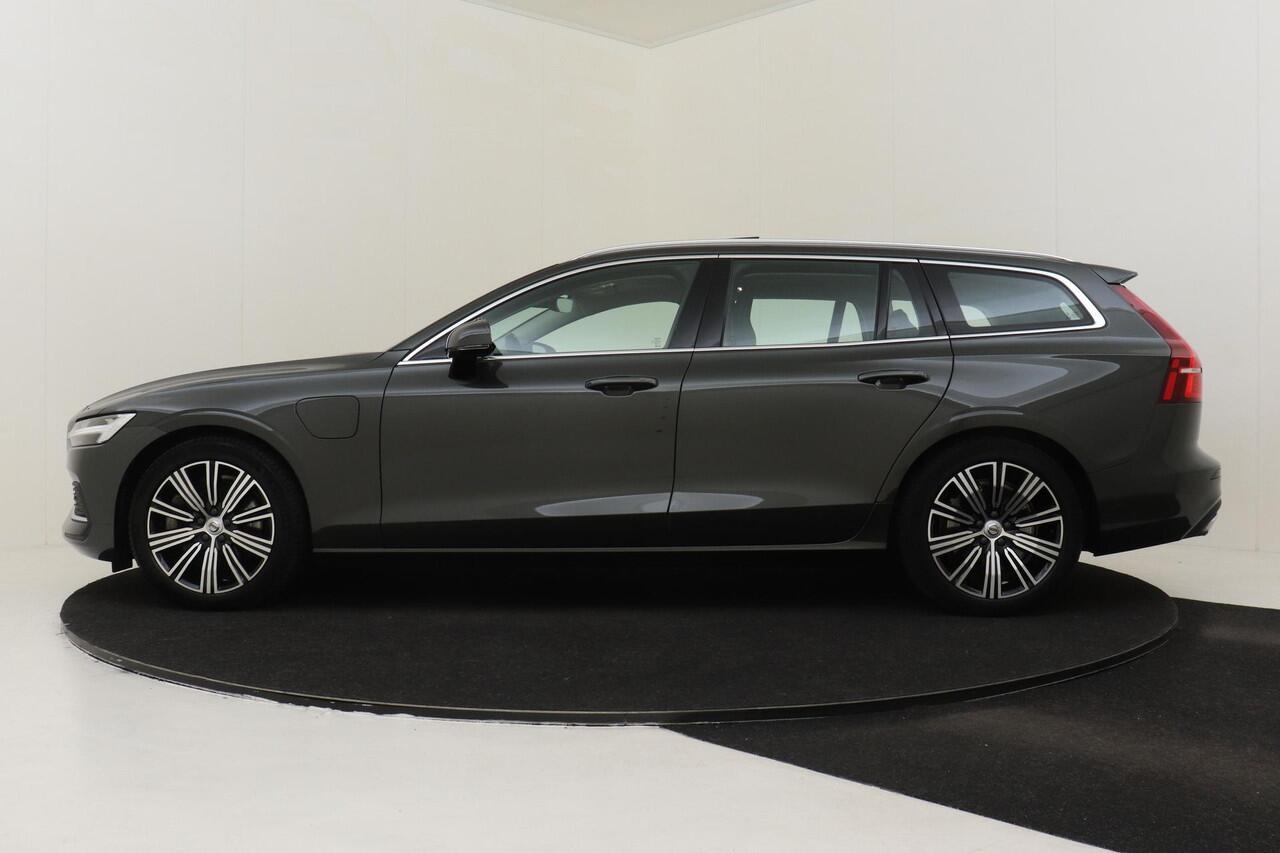 Volvo V60 T6 RECHARGE AWD INSCRIPTION -PANO.DAK|HARMAN/KARDON|HEAD-UP DISP.|360°CAM|STANDKACHEL|POWER-SEATS|TREKHAAK