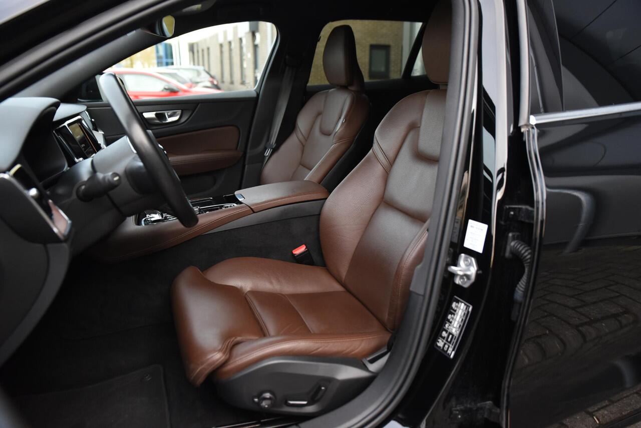 Volvo V60 2.0 T6 Recharge AWD Inscription Trekhaak - Leder