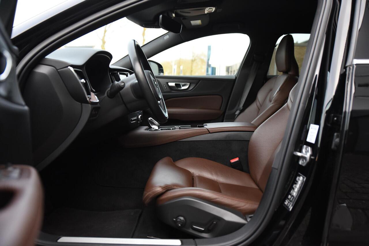Volvo V60 2.0 T6 Recharge AWD Inscription Trekhaak - Leder