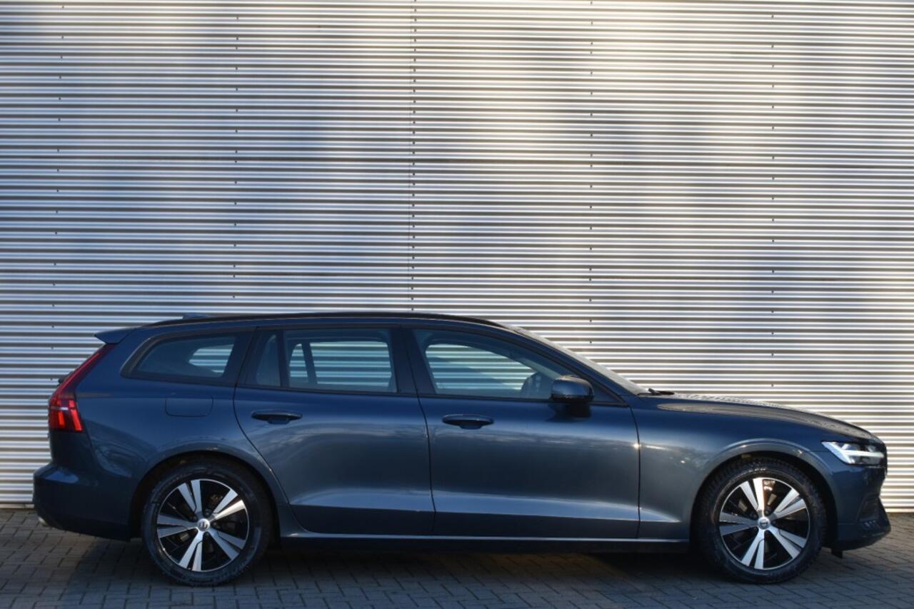 Volvo V60 2.0 B3 ADVANTAGE / LEDER / EL. TREKH./ STOEL+STUUR+VOORRUIT VERW.