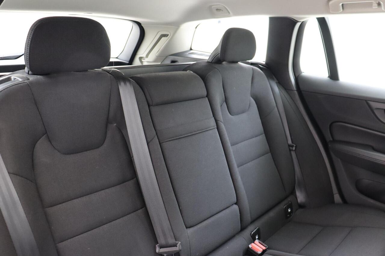 Volvo V60 B3 (M-HYBRID) AUT. MOMENTUM BUSINESS -KEYLESS|CARPLAY|CAMERA|ADAP.CRUISE|AUTOMAAT|17"