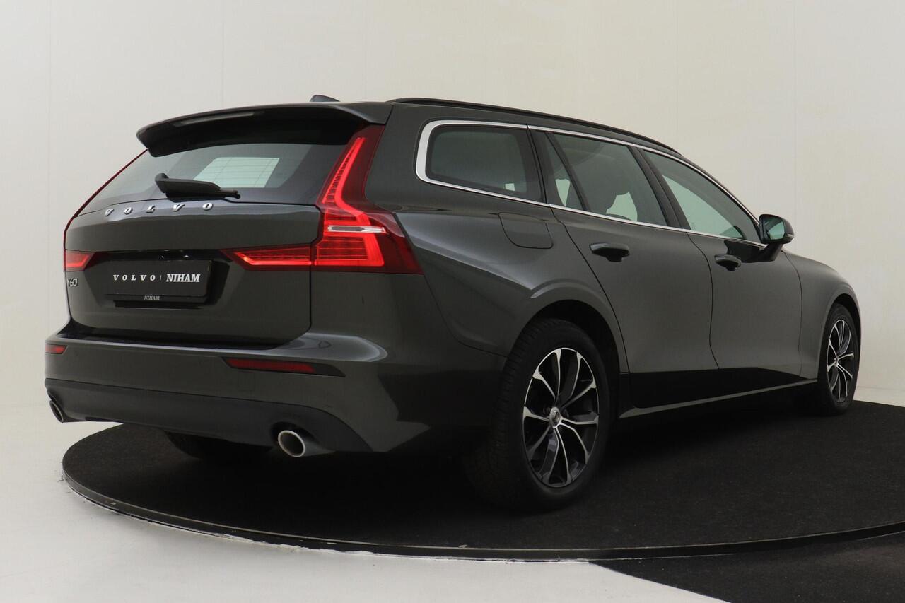 Volvo V60 B3 (M-HYBRID) AUT. MOMENTUM BUSINESS -KEYLESS|CARPLAY|CAMERA|ADAP.CRUISE|AUTOMAAT|17"