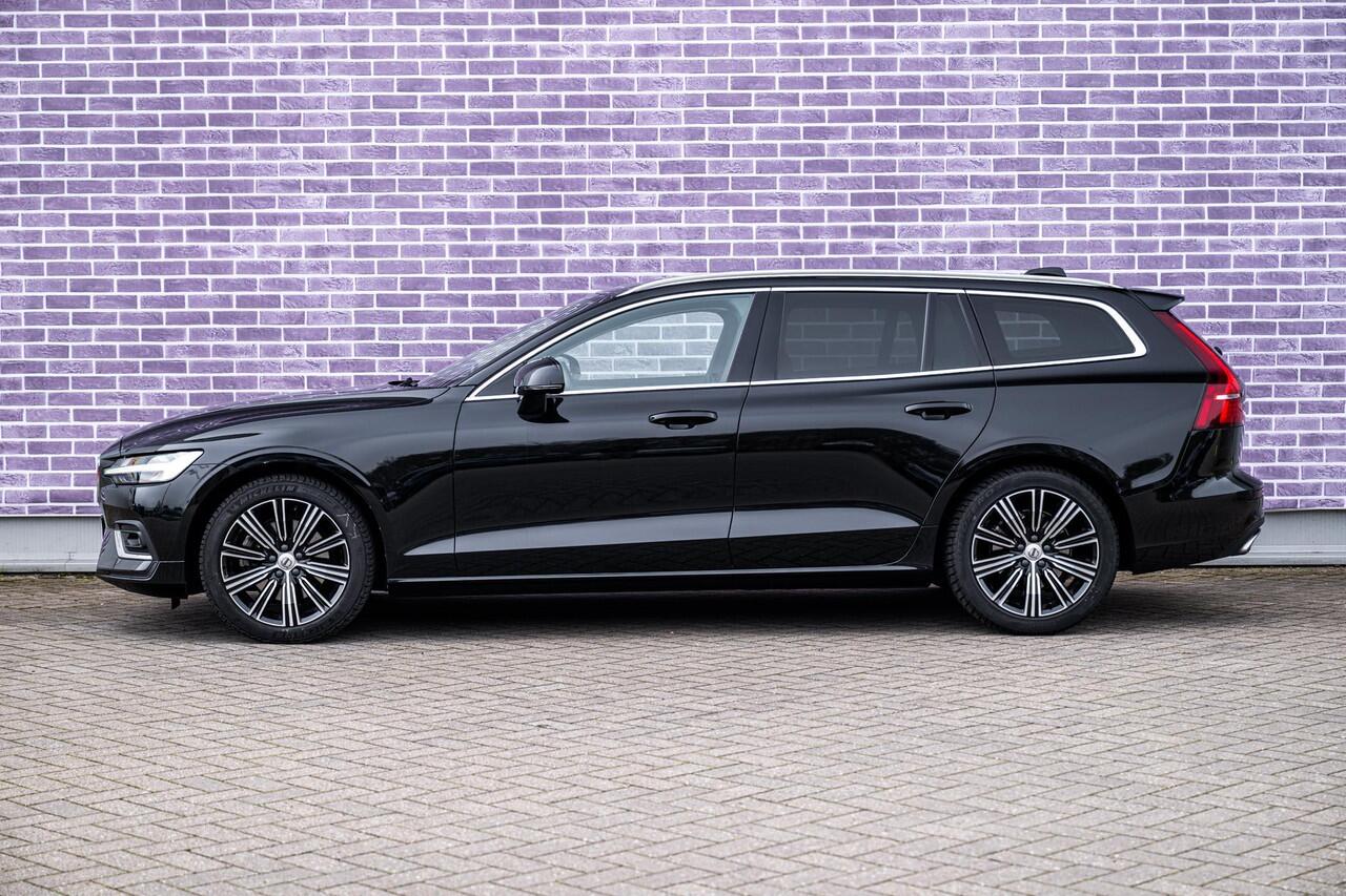 Volvo V60 2.0 B3 Inscription | Achteruitrijcamera | Parkeersensoren | Trekhaak | Lederen Bekleding | BLIS | Cruise Control Adaptief | Lichtmetalen Velgen 18 inch | Keyless Entry | Stoelverwarming