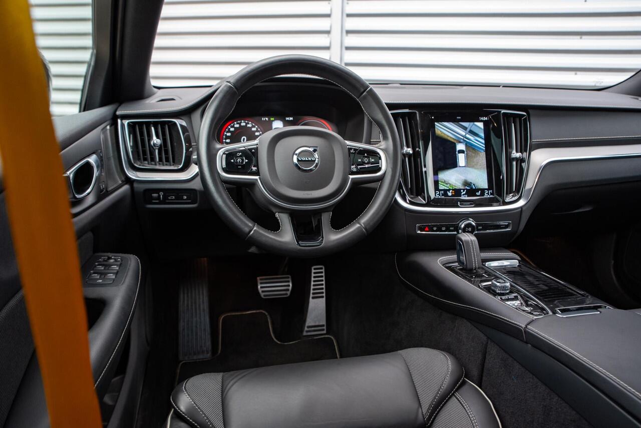 Volvo V60 2.0 T8 AWD Polestar Engineered Panodak HUD Adapt. cruise Stuurverw. Camera