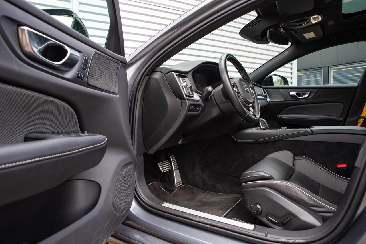 Volvo V60 2.0 T8 AWD Polestar Engineered Panodak HUD Adapt. cruise Stuurverw. Camera