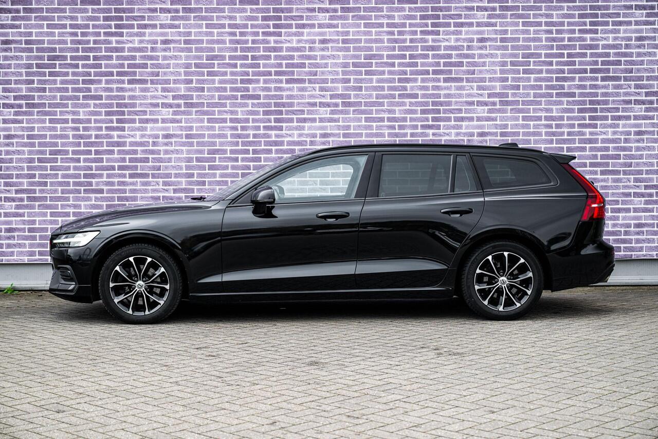 Volvo V60 2.0 B3 Business Pro | Trekhaak | Lederen Bekleding | Stoelverwarming | BLIS | Cruise Control Adaptief | Achteruitrijcamera | Parkeersensoren | Keyless Entry | Navigatie | Apple Carplay | Android Auto