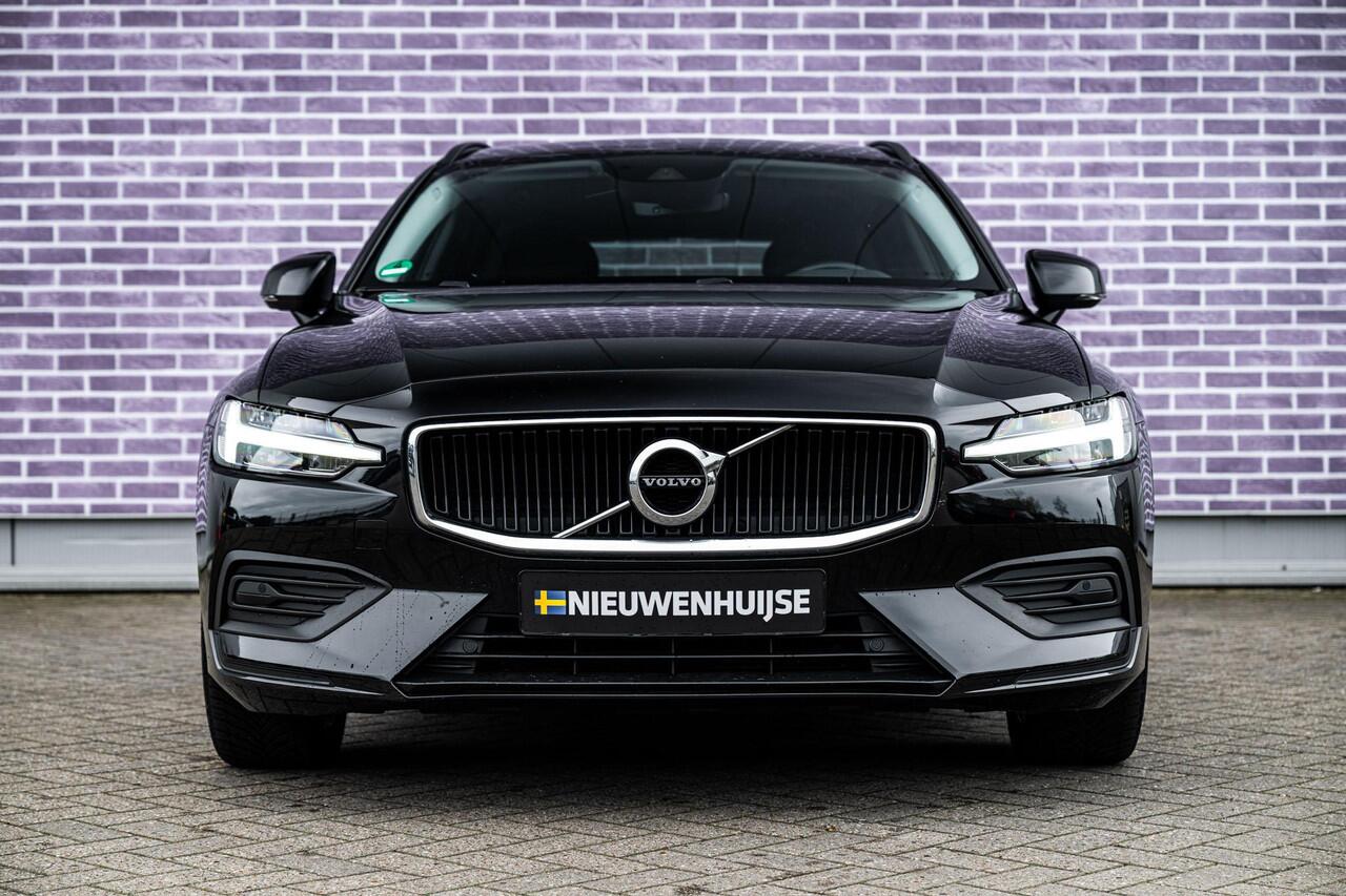 Volvo V60 2.0 B3 Business Pro | Trekhaak | Lederen Bekleding | Stoelverwarming | BLIS | Cruise Control Adaptief | Achteruitrijcamera | Parkeersensoren | Keyless Entry | Navigatie | Apple Carplay | Android Auto