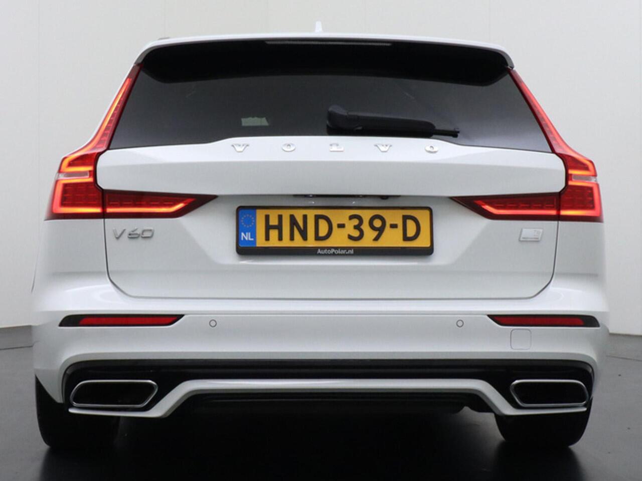 Volvo V60 2.0 T6 Recharge AWD R-Design LongRange/Panodak/Camera/Headup etc.