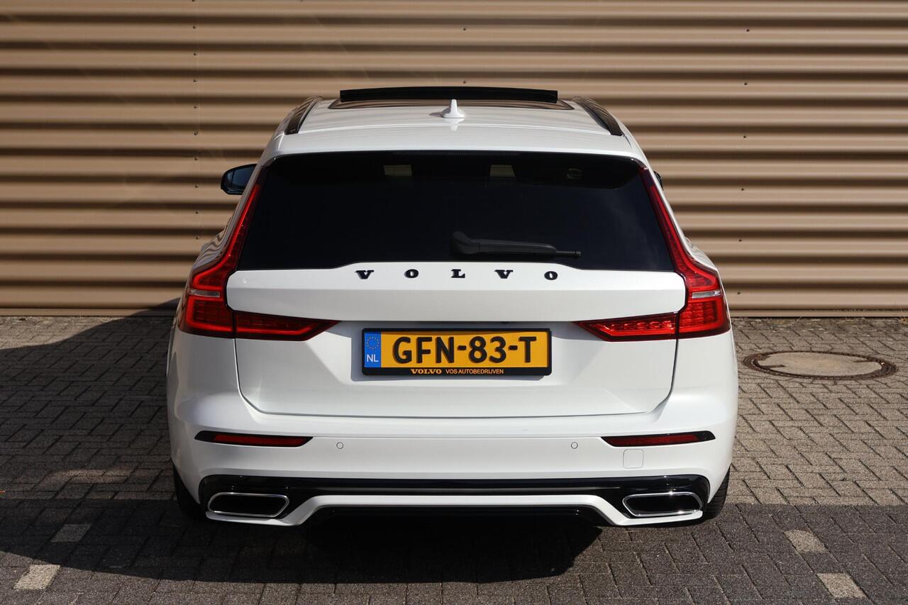 Volvo V60 2.0 T6 Plug-in hybrid AWD Ultimate Dark LONG RANGE