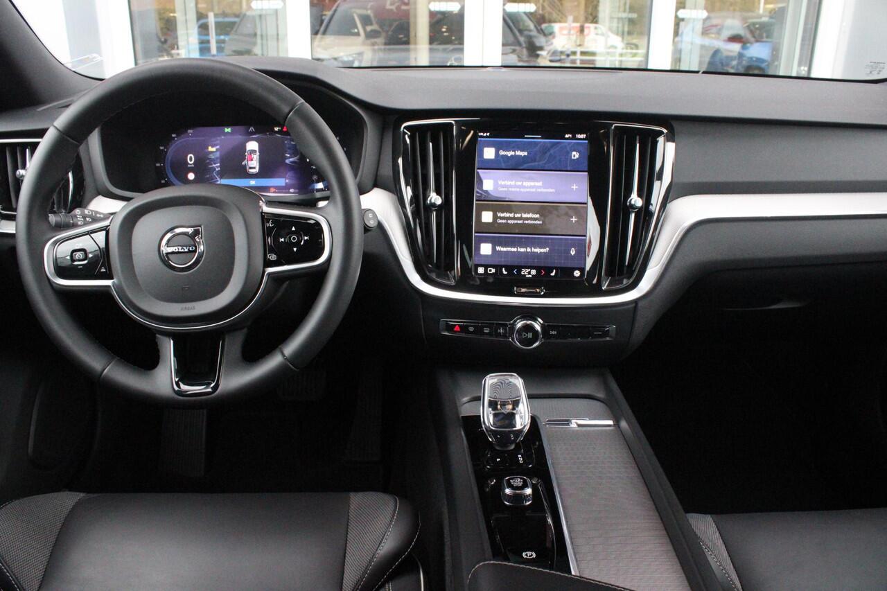 Volvo V60 2.0 B4 211PK PLUS DARK |19" 5-MULTI SPAAKS BLACK DIAMOND CUT LICHTMETALEN VELGEN | PILOT ASSIST | REMOTE START | APPLE CARPLAY / ANDROID AUTO | NAVIGATIE BY GOOGLE | DRAADLOZE TELEFOONLADER | PARK ASSIST - ACHTERUITRIJCAMERA EN PAKEERSENSOREN VOOR + ACHT