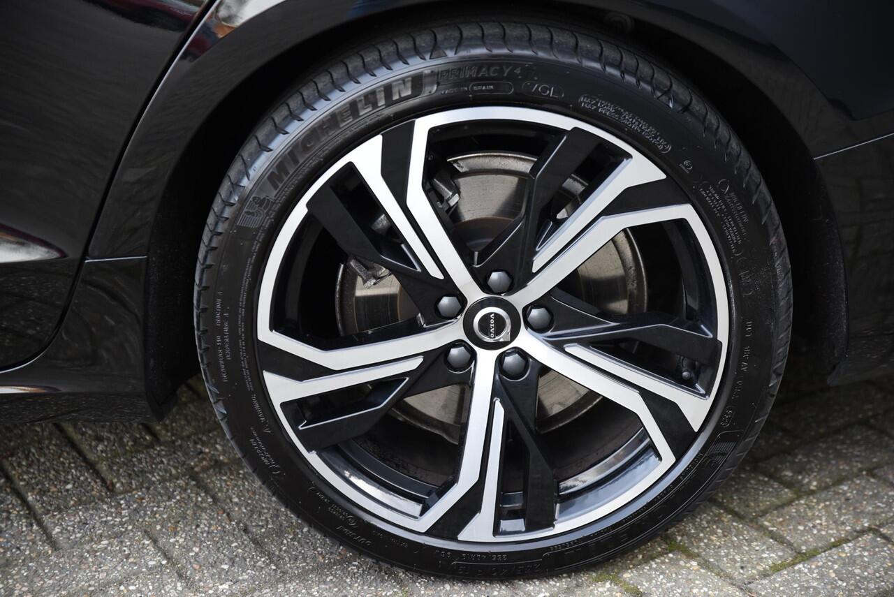 Volvo V60 2.0 T8 Plug-in hybrid AWD Plus Bright