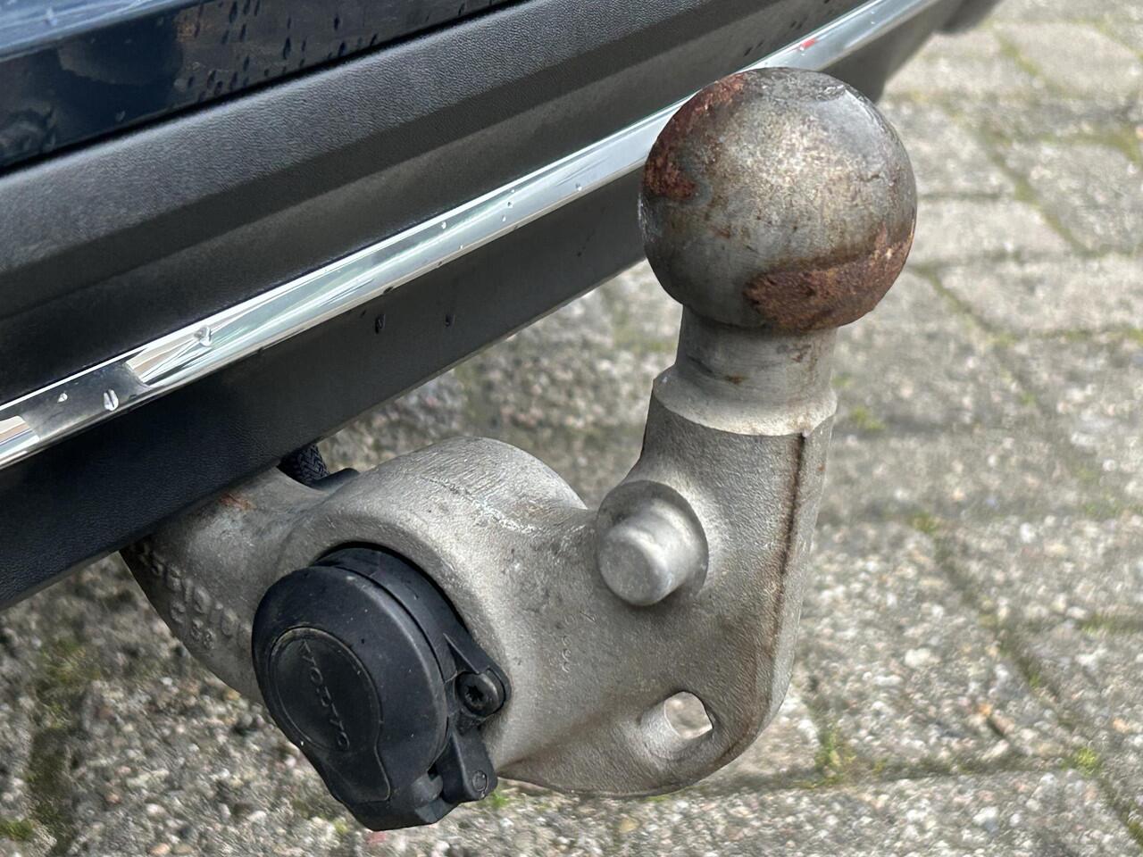 Volvo V60 2.0 T6 Recharge AWD Inscription ;long range/intellisafe excl,bliss/ schuifdak/lighting/ park assist/ 19 inch/ trekhaak