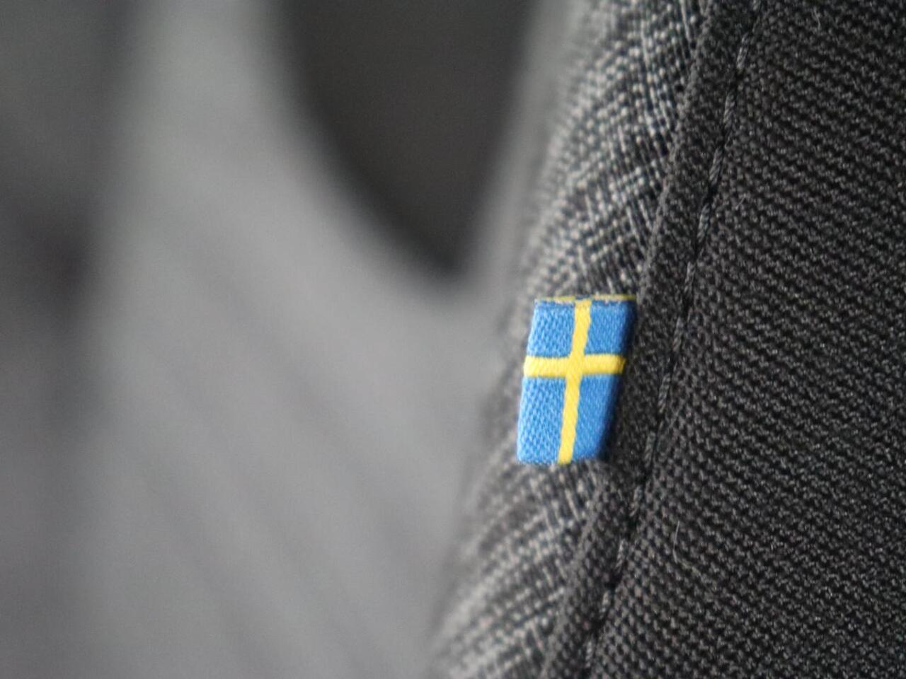 Volvo V60 2.0 T6 Plug-in hybrid AWD Core Bright | Trekhaak | Achterbankverwarming | Adaptive cruise | Carplay | Stoelverwarming | Climate control | Keyless | Parkeerhulp | PHEV | Plug In