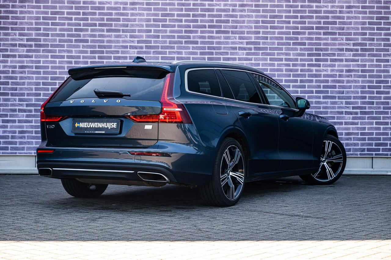 Volvo V60 2.0 T6 Plug-in hybrid AWD Plus Bright | Long Range | Trekhaak | Full LED koplampen | Extra getint glas | Harman/Kardon | Verwarmbare voorruit | Power Seats | Adapt. Cruise Control |