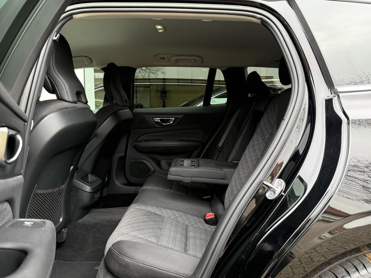 Volvo V60 2.0 B3 Core |Camera|BLIS|Adapt.Cruise|