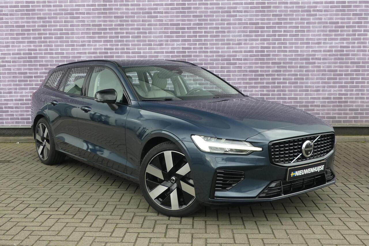 Volvo V60 T6 Recharge AWD Ultimate Dark Long Range | Head-up Display | Panoramadak | 360 camera | Elektrische stoelverstelling met geheugen | Google Maps navigatie