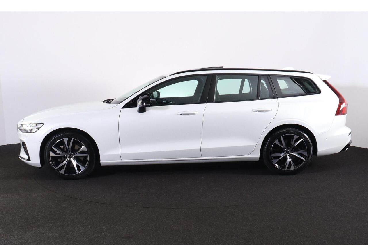 Volvo V60 B3 Plus Dark - Panorama/schuifdak - IntelliSafe Assist - 360° Camera - Harman/Kardon audio - Adaptieve LED koplampen - Verwarmde voorstoelen, stuur & achterbank - Parkeersensoren voor & achter - Elektr. bedienb. voorstoelen met geheugen - Draadloze tel. l