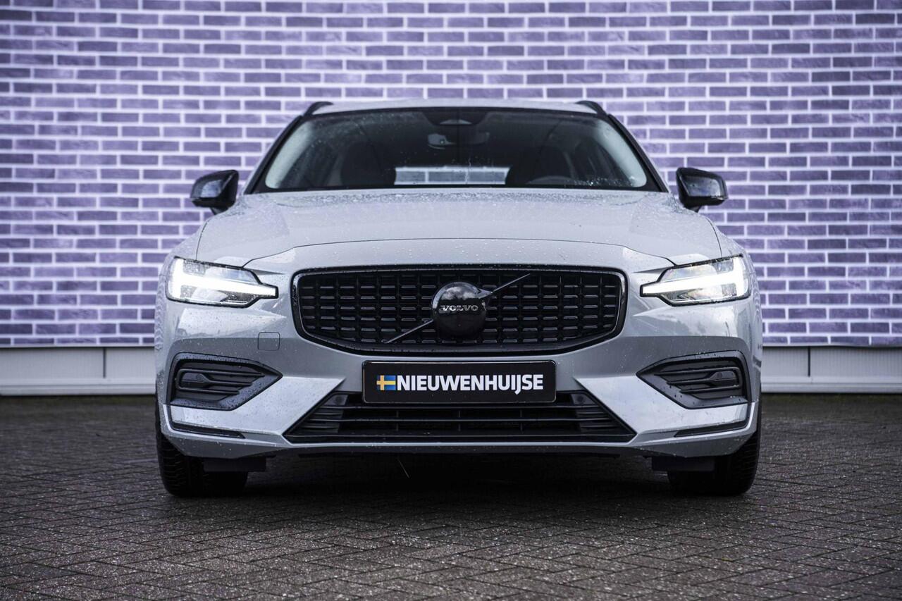 Volvo V60 2.0 B3 Essential Edition | Sport Pack | 19" Black Edition Velgen | Leder | Adaptieve Cruise Control | Stoelverwarming | Park Assist |