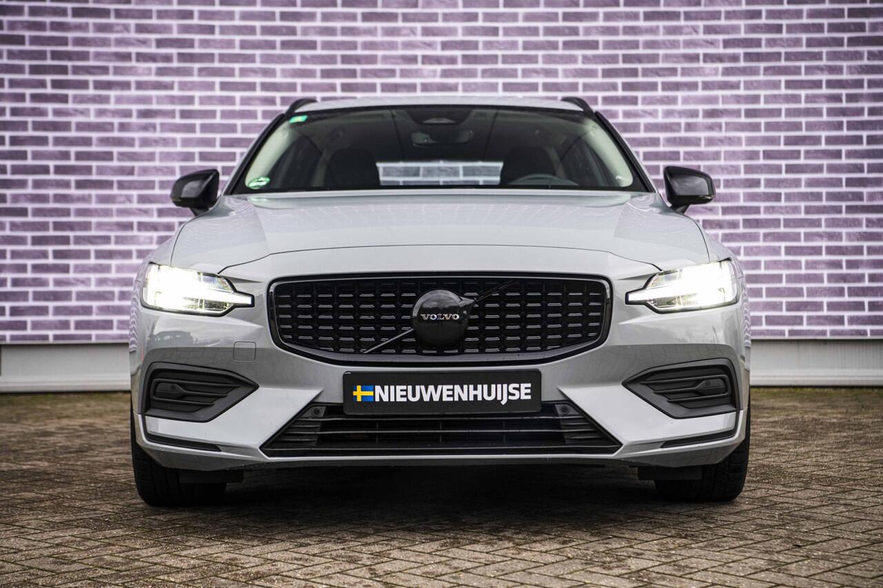 Volvo V60 2.0 B3 Essential Edition | Sport Pack | 19" Black Edition Velgen | Leder | Adaptieve Cruise Control | Stoelverwarming | Park Assist |