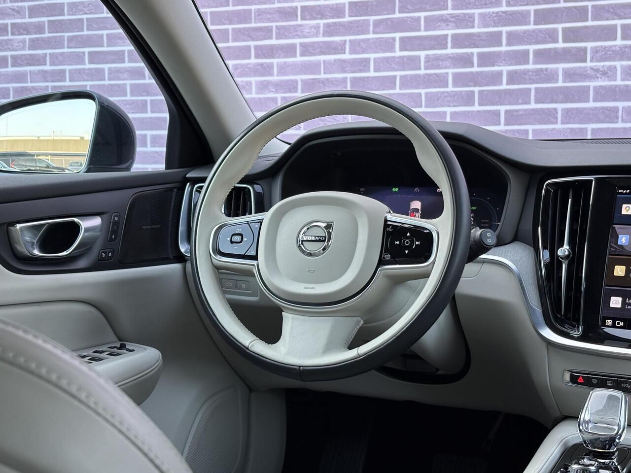 Volvo V60 2.0 T6 Plug-in hybrid AWD Plus Bright | Google auto | Harman/Kardon | Adaptieve cruise | Memory | Stoelventilatie voor | Stoelverwarming V+A | Stuurverwarming | Keyless entry/start | Adaptieve cruise control |