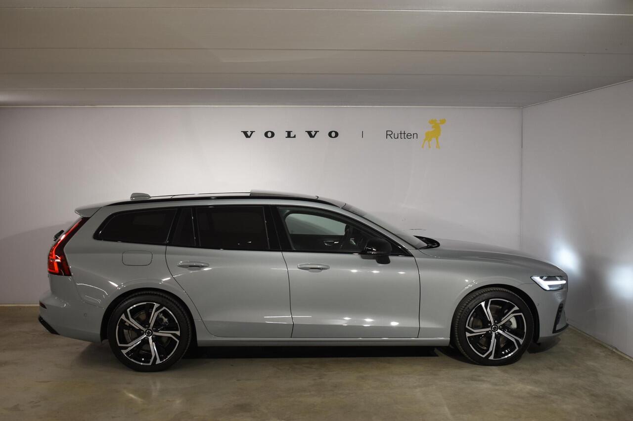 Volvo V60 T6 350PK Automaat Plug-in Hybrid AWD Ultra Dark / Adaptieve Cruisecontrol / Parkeersensoren / Stoelverwarming / Stuurverwarming / 360 Camera / Elektrische Stoelen /