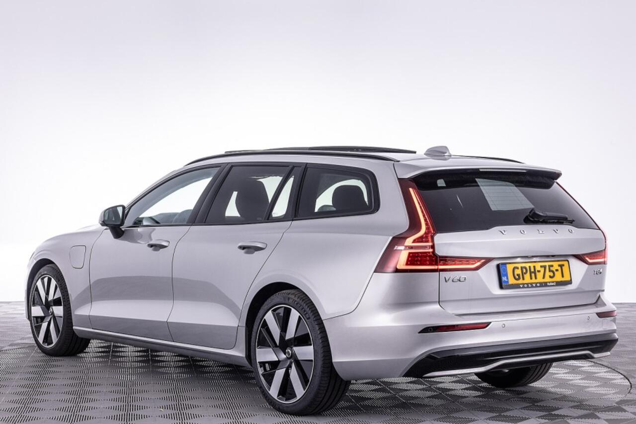 Volvo V60 2.0 T8 Plug-in hybrid AWD Ultra Dark | PANORAMA | ? 1e Eigenaar