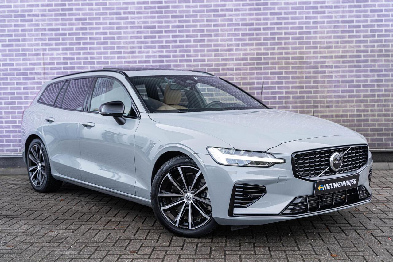 Volvo V60 2.0 T8 Plug-in hybrid AWD Plus Dark | Google | Long Range | Stoelventilatie | Schuif-/Kanteldak | Head-up Display | Getint Glas | Elek. Stoelen | Stoel-/Stuurverwarming | Harman Kardon Audio | Keyless Entry | Dodehoekdetectie | Elek. Achterklep | Zitverle