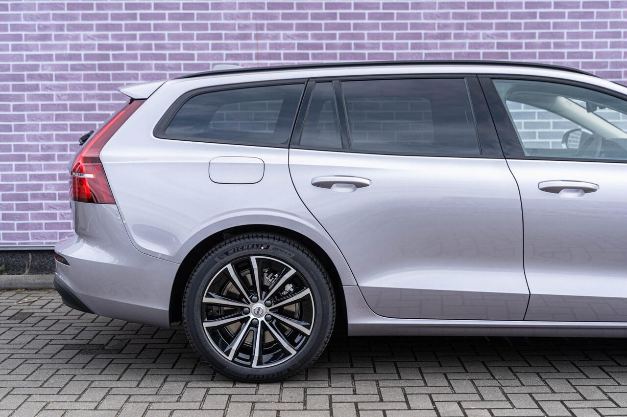 Volvo V60 T6 Plug-in hybrid AWD Essential | Google | Long Range | Adaptieve Cruise | Lederen bekleding | Stoel-/Stuurwiel-/Achterbankverwarming | Camera | Park Assist | Getint Glas | 18" LM