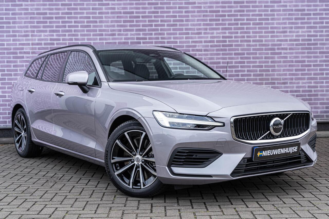 Volvo V60 T6 Plug-in hybrid AWD Essential | Google | Long Range | Adaptieve Cruise | Lederen bekleding | Stoel-/Stuurwiel-/Achterbankverwarming | Camera | Park Assist | Getint Glas | 18" LM